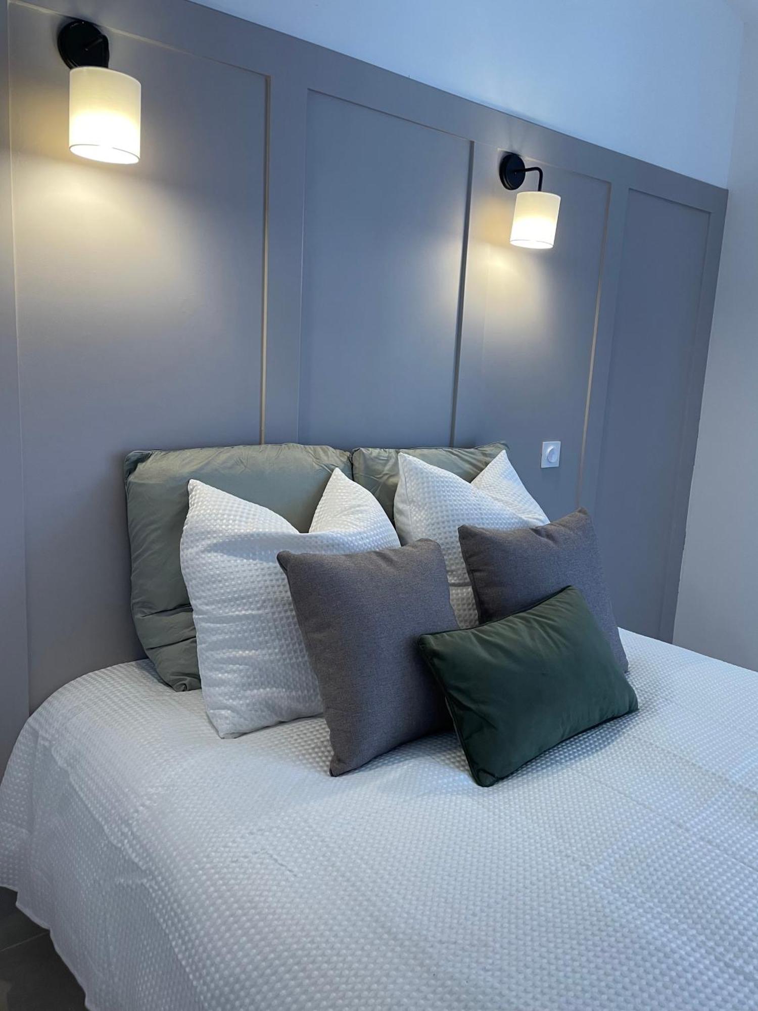 Apartmán Duplex Raffine, Elegant & Climatise - La Mezz Nîmes Exteriér fotografie